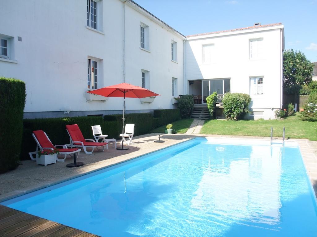 Hotel Des Biches Nuaillé Εξωτερικό φωτογραφία
